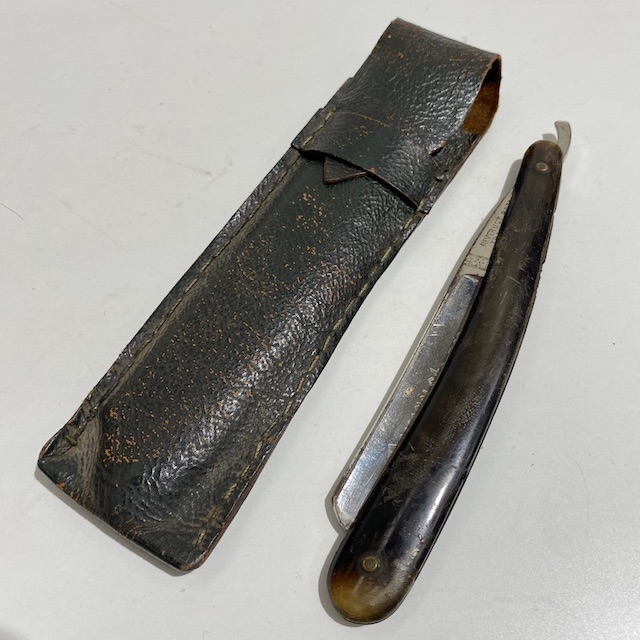 RAZOR, Cut Throat Leather Pouch
